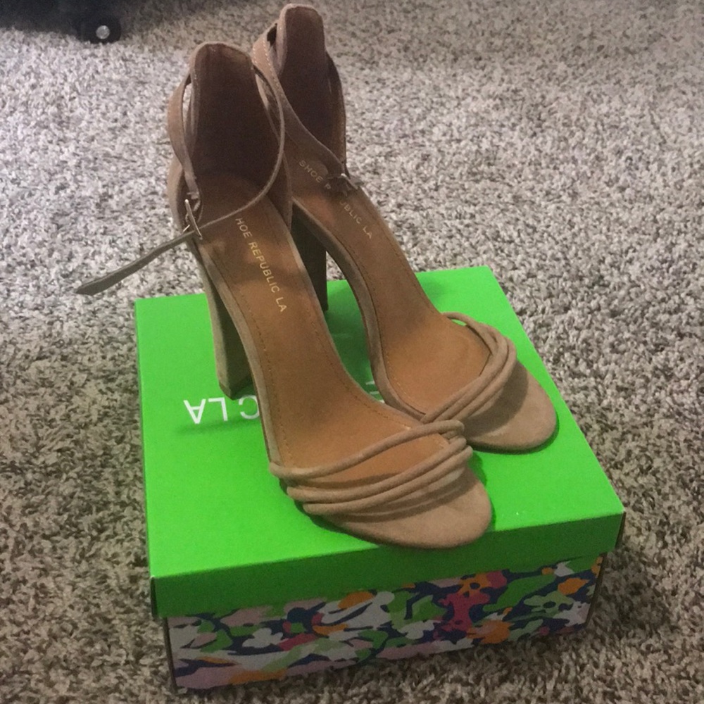 Taupe suede heels